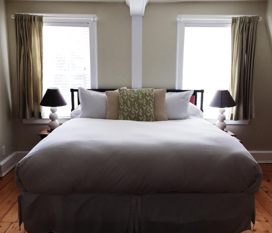Snapdragon Inn Windsor Εξωτερικό φωτογραφία